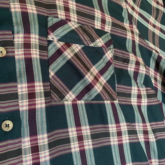 CJ Banks NWT Dark Green/Burgundy Plaid Button Up - Picture 8 of 10